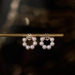 Zhuji Small Freshwater <b>Pearl</b> <b>Necklace</b> 4-4.5mm 18K Gold Buckle Collarbone Chain Women's Wholesale <b>Pearl</b> <b>Earrings</b> - Product Image 2