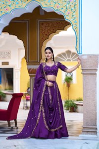 Lehenga Choli de Novia Bordado, Lehenga Choli de Diseñador con Bordado Intenso para Bodas Indias, Listo para Usar, para Mujeres - Product Image 2
