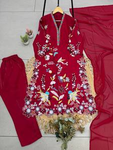 Ensemble ethnique indien/pakistanaise brodé rouge pour femme, tunique longue, pantalon palazzo, dupatta transparent, motif floral, séchage rapide, robe toutes saisons - Product Image 5