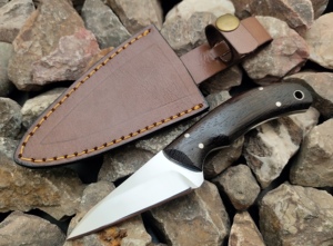 Cuchillo de acero inoxidable para exteriores con mango para camping, pesca, supervivencia y aplicaciones de campo. - Product Image 5