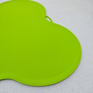 Pet Feeding <b>Mat</b> <b>Silicone</b> Waterproof Oval Shape 1cm Modern Design Regular Size Dogs All Seasons - Product Image 4
