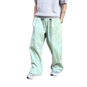 Pantalones cortavientos de nailon arrugado, pantalones de chándal con bolsillos laterales, forro interior de malla transpirable antiarrugas, pantalones holgados de talla grande - Product Image 1