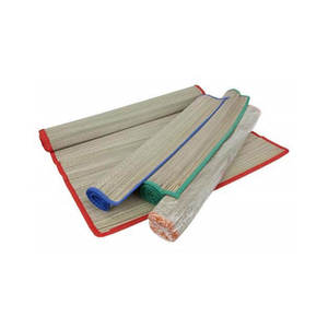 Bulk Supply High Quality Customized Latest Design Rubber <b>Square</b> Non-Slip Outdoor Beach <b>Mat</b> with Customized Logo - Product Image 1