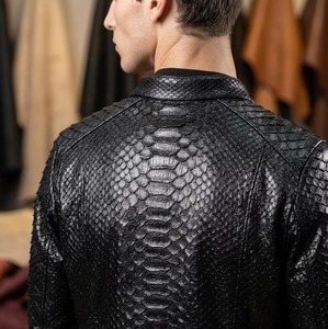 เสื้อแจ็คเก็ตหนังงูแท้สั่งตัดตามขนาด - Product Image 2