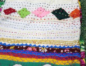 Antique 1960s Vintage cousu à la main Kantha Banjara Dowry Bag/Taie d'oreiller - Product Image 2