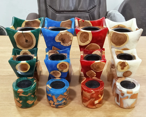 ชุดเตาเผากำยานไม้จันทน์อินเดียทำมือจากเรซิ่น Gloss Crafts ลายขาวน้ำตาล พร้อมเครื่องกระจายกลิ่นหอมสำหรับพิธีกรรมทางศาสนา ทำจากเรซิ่นและไม้ - Product Image 4
