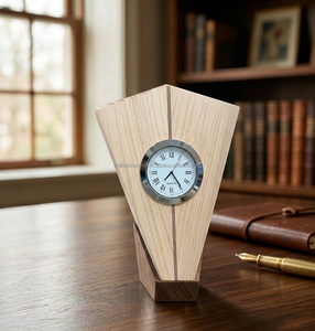 Horloge de bureau miniature créative en bois, horloge décorative de table, accessoires de décoration pour la maison, article cadeau en bois, directement de l'usine - Product Image 3