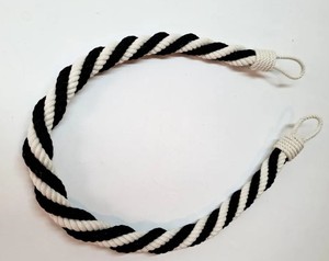 Attache de rideau en corde de coton torsadée noir et blanc : Décoration rustique - Product Image 1