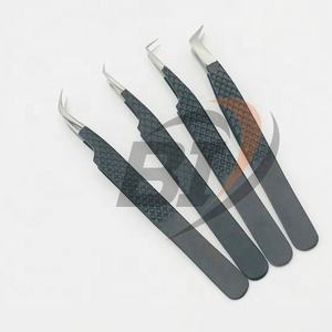 Pinzas de extensión de pestañas de acero inoxidable con punta de plata negra de alta calidad, pinzas de volumen puntiagudas de Material sostenible - Product Image 4