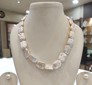 Ensemble collier et boucles d'oreilles Mala en perles véritables de qualité supérieure, élégant, pour femmes et filles, collection pour mariage et fêtes - Product Image 1