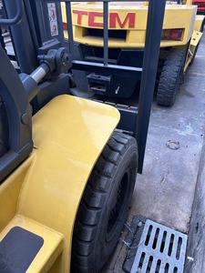 Carrello Elevatore <span class=keywords><strong>Komatsu</strong></span> FD80T Usato, <span class=keywords><strong>8</strong></span> Tonnellate, Diesel, Attrezzatura per Movimentazione Materiali Pesanti - Product Image 6
