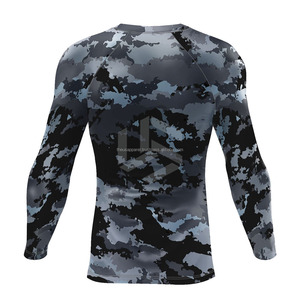 เสื้อรัดกล้ามเนื้อแขนยาวแบบสปอร์ตสำหรับผู้ชาย ออกแบบได้ตามต้องการ พิมพ์ลายแบบซับลิเมชั่น - Product Image 4