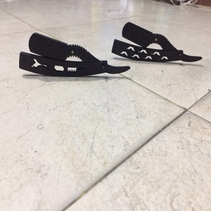 New High Quality Professional Barber Salon Straight <b>Razor</b> Retro Folding Stainless Steel Hair Cutting <b>Razor</b> Man Woman - Product Image 5