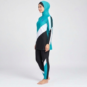 Ensemble Burkini Modeste 3 Pièces pour Femmes, Vente en Gros, Motif Personnalisé et Taille OEM - Product Image 6