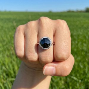 Bague en argent 925 plaqué or avec diamant de laboratoire ajustable, bijou étincelant, élégant et tendance, collection cadeau - Product Image 6