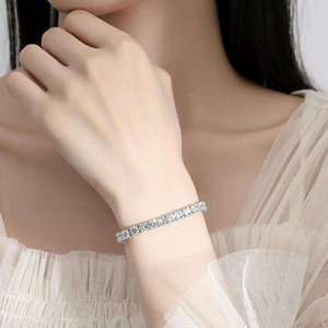 AMBER JEWELS Bracelet Tennis Unisexe de Luxe en Argent 925 Plaqué Rhodium, Topaze Taille Brillant, Sertissage à Griffes, Certifié IGI, Mariage - Product Image 3