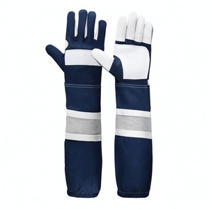 Premium Beekeeping Gloves – Design Your Own, Comfortable & Durable <b>Bee</b> Protection Gloves at Wholesale Price - Product Image 4