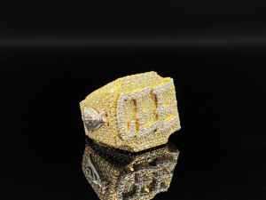 Bague en or massif 24 carats pour homme, sertie de diamants taille brillant ronde, style hip-hop, bijou cadeau - Product Image 1