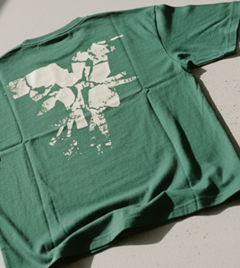 Camiseta de Algodón Verde de Manga Corta con Cuello Redondo y Estampado Circular para Hombre, Diseño Casual, Venta al Por Mayor - Product Image 4