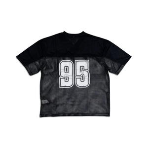 เสื้อฟุตบอลคอวีตาข่ายแบบมีสไตล์สั่งทำพิเศษ สีดำ ทรงบ็อกซี่ ฟิตปกติ ผลิตจากโพลีเอสเตอร์ 100% เสื้อเจอร์ซีย์ตาข่ายทรงบ็อกซี่ - Product Image 3