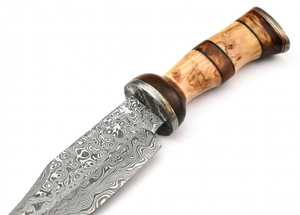 Cuchillo utilitario de exterior hecho a mano con acero de Damasco, mango de madera de olivo y funda de cuero. - Product Image 6