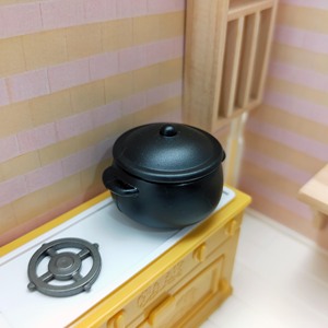 Accesorios para casa de muñecas en miniatura 1:12, horno holandés negro, decoración de escena de cocina para mayores de 14 años - Product Image 3