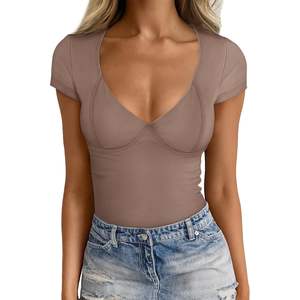 2025 Trendy Queen Mujeres Basic Y2K Camisetas Cuello en V Manga corta Slim Fit Alta calidad Transpirable Salir Tops - Product Image 4