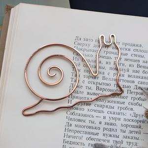 Premium Copper <b>Bookmark</b> Handmade Wire Design Durable Metal Page Holder Stylish Book Accessory Gift Readers Students Office Use - Product Image 6