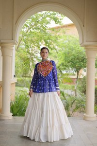 Blusa Étnica India Tradicional con Diseño de Corazón Bordado, Azul, de Algodón, Corte Holgado, Midi, para Mujer, Ropa de Boda - Product Image 4