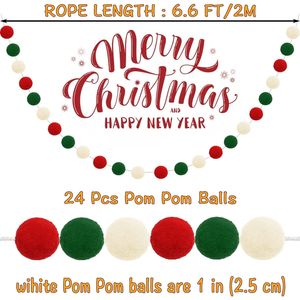 Décorations de Noël d'intérieur mignonnes, lot de 3 guirlandes pompons rouges et verts, boules en feutre pour arbre de Noël, décorations suspendues pour intérieur, lot de 3 pompons - Product Image 1