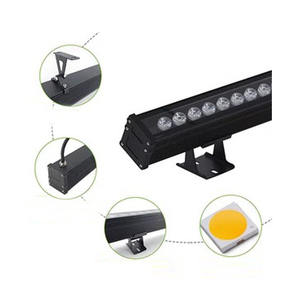 Lámpara LED de Pared, 144W, Cuerpo de Aluminio, IP65, Exterior, 5000K, Luz Diurna, Alto Brillo, Ra90, Garantía de 2 Años, Vida Útil de 50000 Horas - Product Image 4