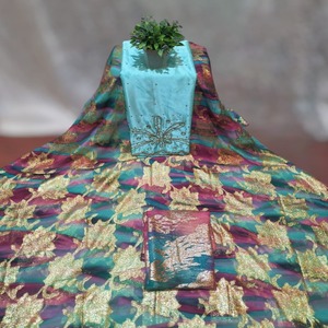 Nueva tela de chifón Fransawi Dirac exclusiva de Somalia, moderna y a la última, con estampado floral y abstracto para ocasiones especiales. - Product Image 1