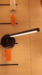 โคมไฟติดผนังอะลูมิเนียมสีดำทันสมัย LED 3500K แสงวอร์มไวท์ ดีไซน์มินิมอล สำหรับห้องนั่งเล่น ติดตั้งบนเพดาน - Product Image 2