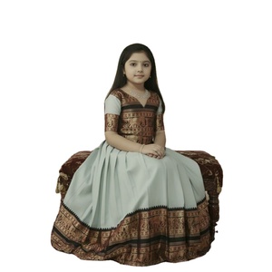 Diseñado con cuidado para niños en crecimiento, Kurti infantil de estilo elegante, excelente elección para celebraciones de cumpleaños y épocas festivas. - Product Image 1