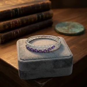 Magnifique bracelet à breloques tendance plaqué argent avec pierres en zircon pour mariage, fiançailles et soirées, pour femmes - Product Image 2