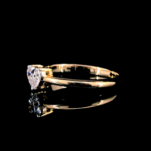 Anillo de Compromiso, Boda o Promesa de Lujo SATVIK RATNA C 49, Oro Sólido de 14K, Diamante Cultivado en Laboratorio con Corte Corazón, Certificado IGI - Product Image 2