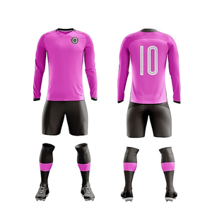 Fournisseur d'uniformes de football OEM, ensemble de maillots et shorts de performance premium, impression de logo personnalisée pour les écoles, les clubs et les marques privées - Product Image 2