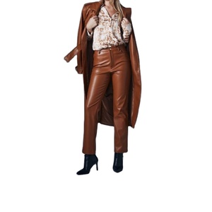 Nueva llegada Mujeres Sexy Pantalones Trajes de cuero Crop Halter Top y pantalones de cuero acampanados Mujeres Pantalones completos hechos a medida de BD - Product Image 3