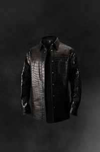 Camisa de cuero negro para hombre con estilo de estampado de cocodrilo Chaqueta de cuero genuino en relieve de cocodrilo diseño personalizado - Product Image 3