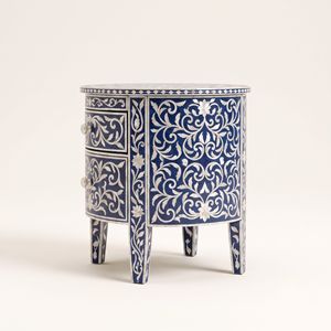 Table de chevet ronde bleu marine en nacre faite à la main avec incrustation florale - Product Image 4