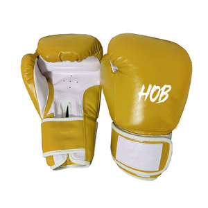 Gants de boxe professionnels à prix d'usine, logo personnalisé, gants d'entraînement en PU avec bandage de maintien, gants de boxe durables pour hommes - Product Image 1