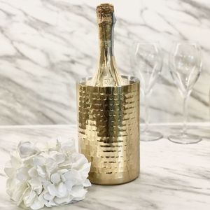 Elegante Cubetera de Vino de Acero Inoxidable Dorado Martillado, Enfriador de Champán y Bebidas Hecho a Mano para Hoteles y Bares Domésticos - Product Image 1