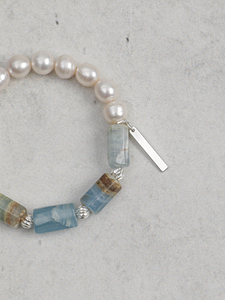 Bracelet personnalisé en perles de designer, Amazonite, perles lumineuses gravables, accent en argent 925, bijoux à énergie positive, personnalisation unisexe - Product Image 1