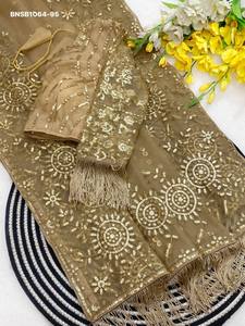 Sari-Blusa Étnica con Diseño Bollywood de Red de Mariposa a la Moda, Lentejuelas de 5mm y Bordado CPallu - Diseño Zhalar - Product Image 6