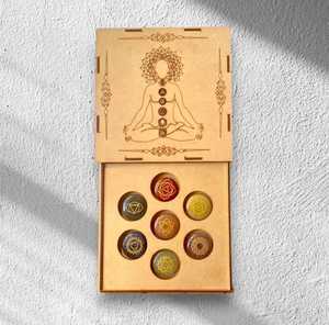 Ensemble de 7 chakras Zibu, ensemble de 7 cristaux chakra, pierres semi-précieuses naturelles avec symboles dans une boîte en bois pour la méditation - Product Image 5