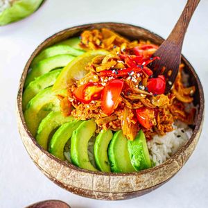 Tazón de Cáscara de Coco Hecho a Mano al por Mayor, Vajilla Natural Ecológica para Restaurantes, Cafeterías, Hoteles y Comercios - Product Image 6