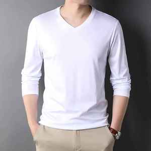 เสื้อยืดคอกว้างผู้ชาย สีเหลือง ผ้าฝ้ายออร์แกนิค 100% คุณภาพพรีเมียม ระบายอากาศได้ดี ผ่านการรับรอง GOTS ไม่หดตัวง่าย - Product Image 5