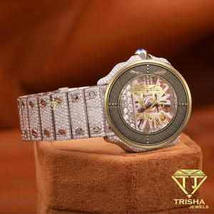 Reloj de pulsera para hombre con esfera de números romanos de dos tonos, completamente cubierto de moissanita, estilo hip hop rapero. - Product Image 1