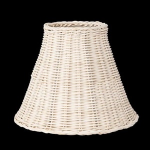 Lampe en rotin de qualité supérieure, forme ondulée, artisanat tissé, design rustique, couvercle personnalisé, directement de l'usine - Product Image 2