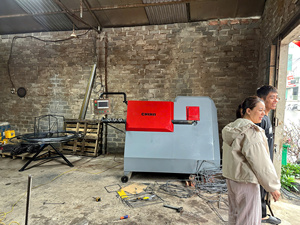 Máquina Automática para Doblar Hierro Forjado, Dobladora de Barras de Acero y Varillas Corrugadas con Componentes Centrales de PLC y Motor para Construcción de Estribos y Espirales - Product Image 1